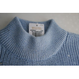 Sweater with stones