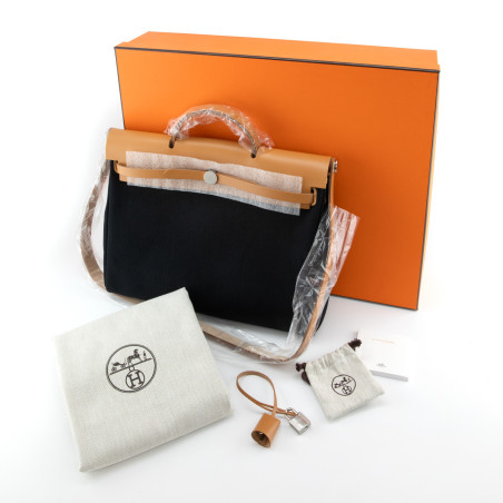 HERMÈS Herbag 39 2025 - full Set - NEU - Pre-loved Designer Second Hand | LUXURYLOVE