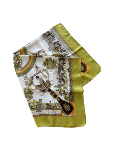 HERMÈS Seidentuch - Pre-loved Designer Second Hand | LUXURYLOVE