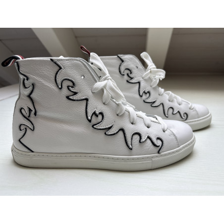 SARTORE Sneakers - Pre-loved Designer Second Hand | LUXURYLOVE