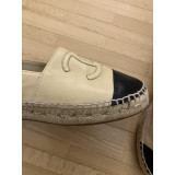 CHANEL CC Espadrilles - Pre-loved Designer Second Hand | LUXURYLOVE